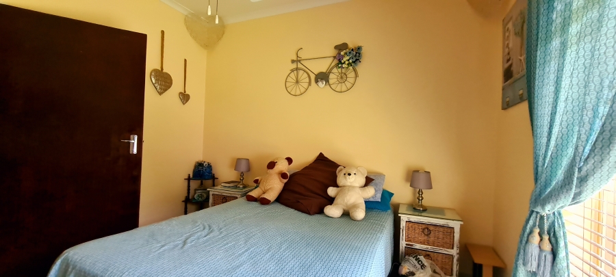 3 Bedroom Property for Sale in Safari Gardens North West